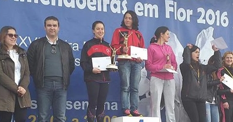 Atletas da secção de Trail da JV no pódio 