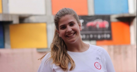Quatro jovens em Concentração Nacional do Setor de Lançamentos