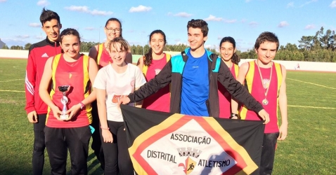 Oito atletas do JV vestiram a camisola da Seleção Distrital