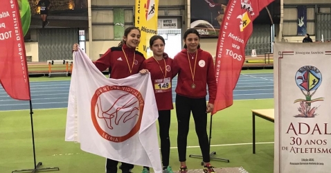 Atletas do JV em destaque no Torneio Jovem de Pista Coberta