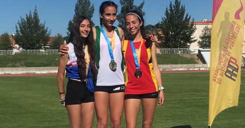 Mariana Vidinha Bronze no Km Jovem Nacional