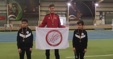 Denis Hrabar estabeleceu nova Melhor Marca Nacional de Infantis