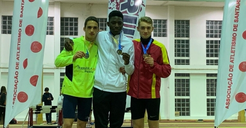 André Petriv no Pódio do Triatlo Técnico Nacional
