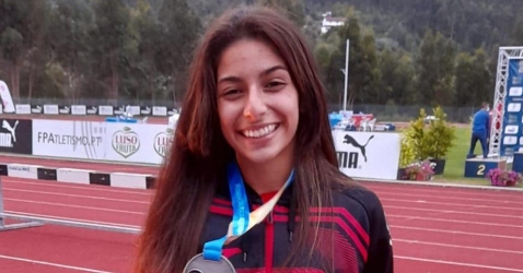 Bruna Marques com marca de qualificação para o Campeonato do Mundo Sub20