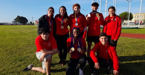 Atletas do JV com três títulos no Campeonato Nacional de Lançamentos Longos