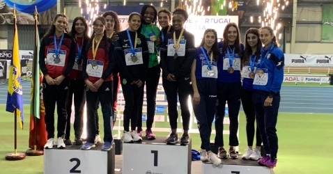 ESTAFETA FEMININA MEDALHA DE PRATA NOS CAMPEONATOS DE PORTUGAL