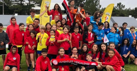 VITÓRIA COLETIVA E CHUVA DE MEDALHAS NO TORNEIO JOVEM DA NAZARÉ