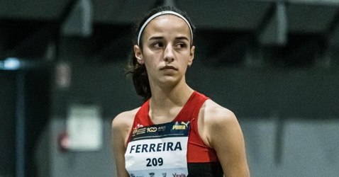 CARTLOTA FERREIRA COM MARCA DE REFERÊNCIA PARA O FOJE